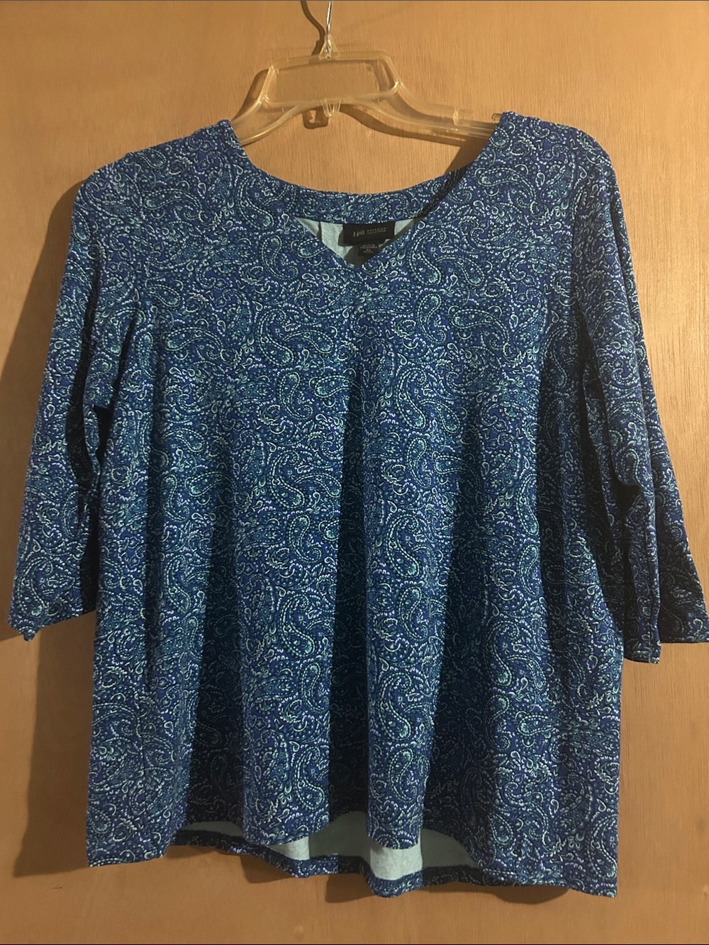 NWT J. Jill Navy & Light Blue Paisley V-Neck Tunic